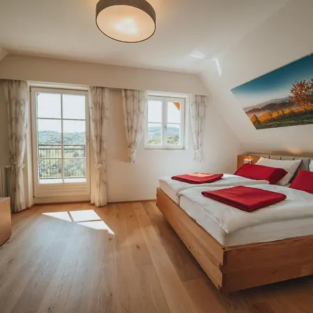 Weinquartier Pichler-schober Bed & Breakfast